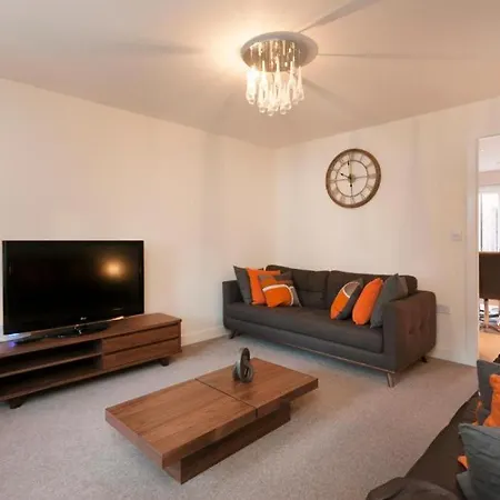 Dbs Serviced Apartments - The Townhouse Castle Donington Exterior photo
