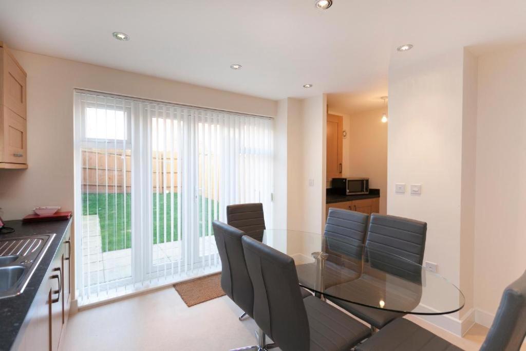 Dbs Serviced - The Townhouse