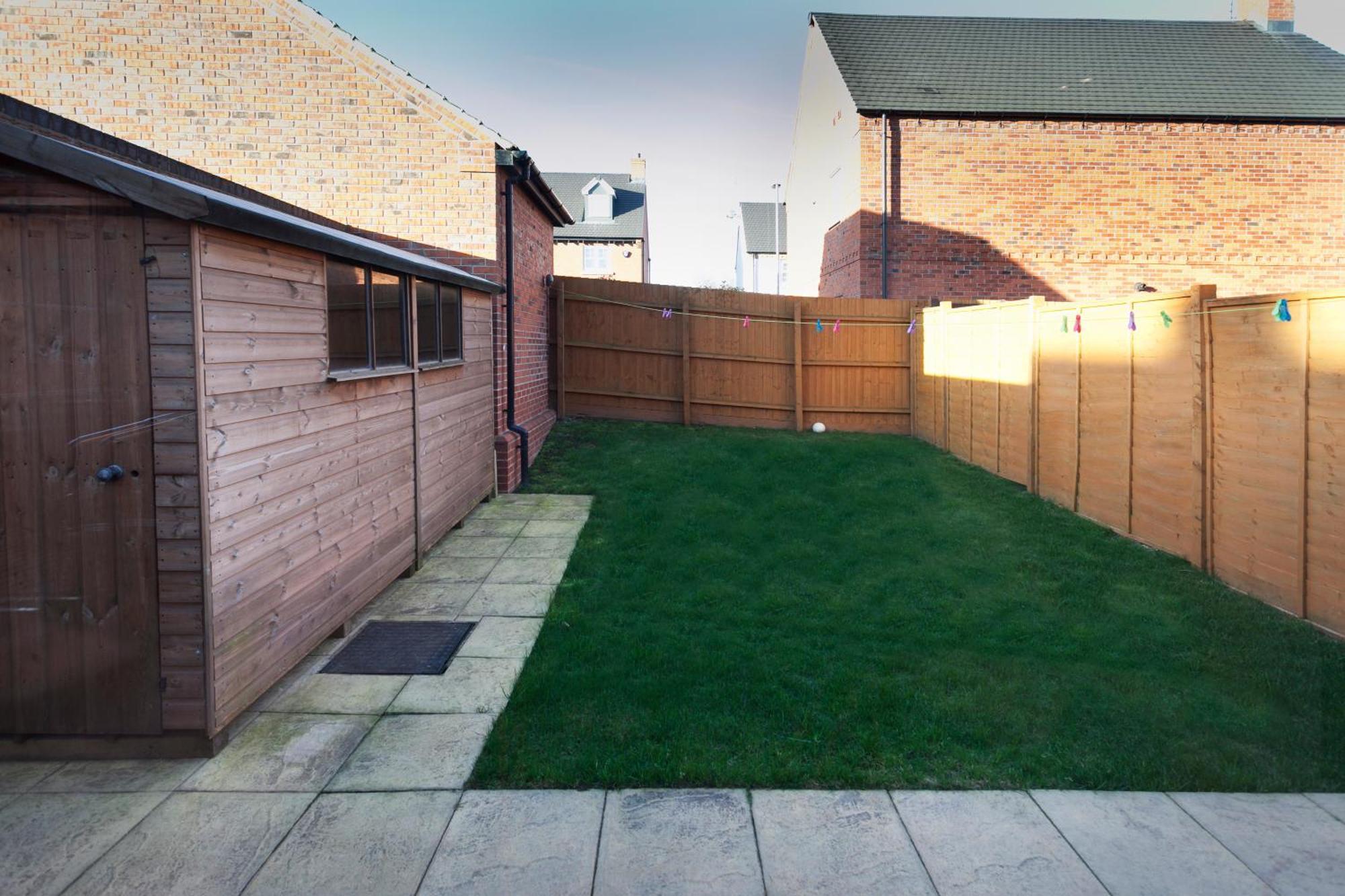 Dbs Serviced - The Townhouse Castle Donington